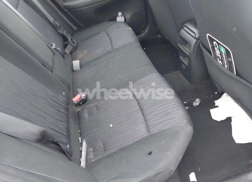 Photo 8 of 2019 Nissan Sentra SV (VIN 3N1AB7AP7KY344875)