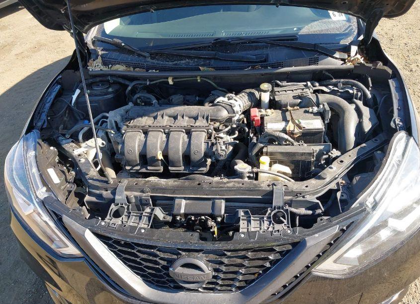 Photo 10 of 2019 Nissan Sentra S (VIN 3N1AB7AP7KY345122)