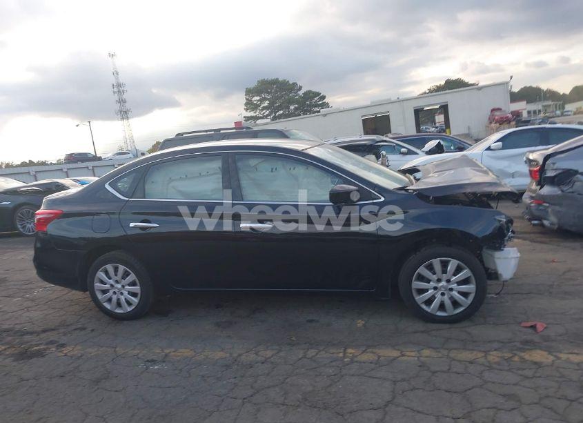 Photo 13 of 2019 Nissan Sentra S (VIN 3N1AB7AP7KY352927)
