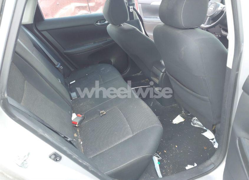 Photo 8 of 2019 Nissan Sentra S (VIN 3N1AB7AP7KY358212)