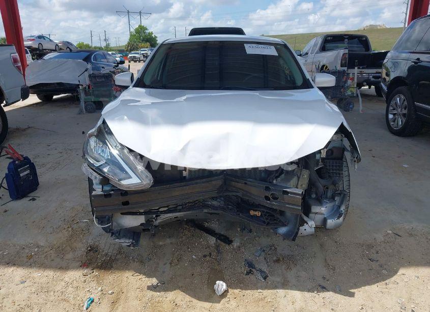 Photo 13 of 2019 Nissan Sentra S (VIN 3N1AB7AP7KY365189)