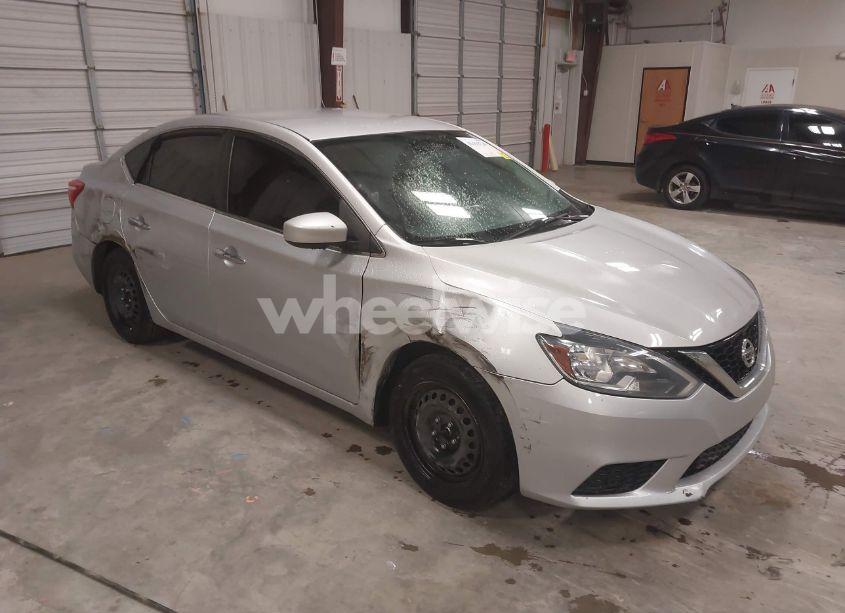 2019 Nissan Sentra S (VIN 3N1AB7AP7KY371607) main photo