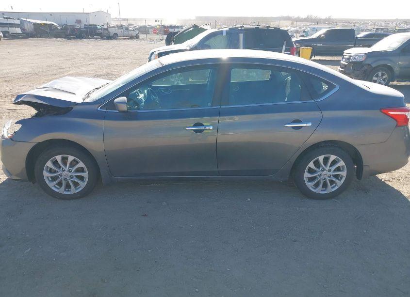 Photo 14 of 2019 Nissan Sentra SV (VIN 3N1AB7AP7KY388780)