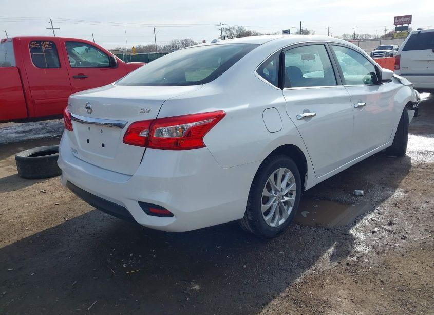 Photo 4 of 2019 Nissan Sentra S/SL/SR/SV (VIN 3N1AB7AP7KY391114)