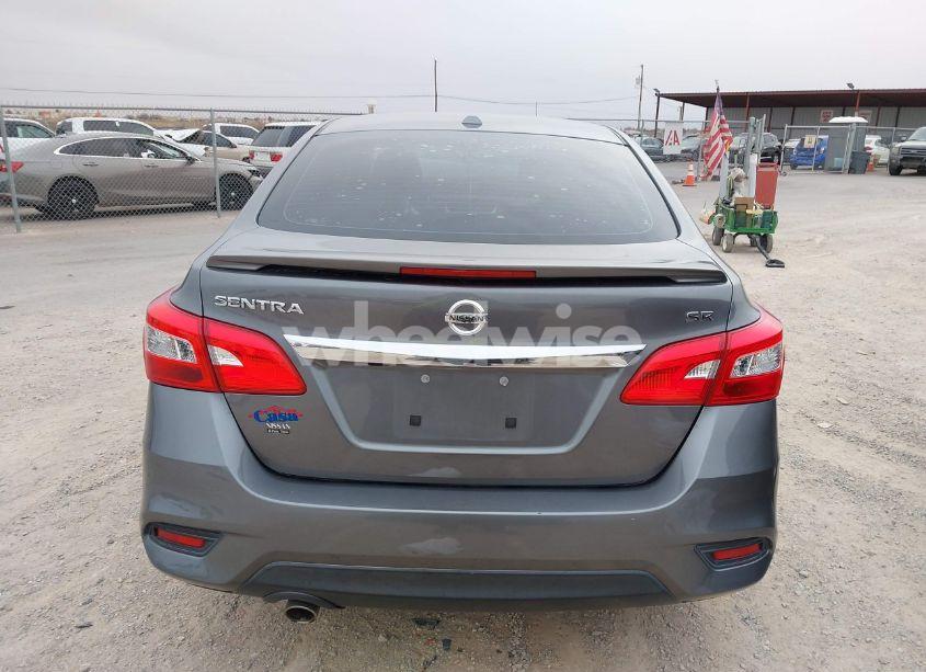 Photo 15 of 2019 Nissan Sentra SR (VIN 3N1AB7AP7KY396877)