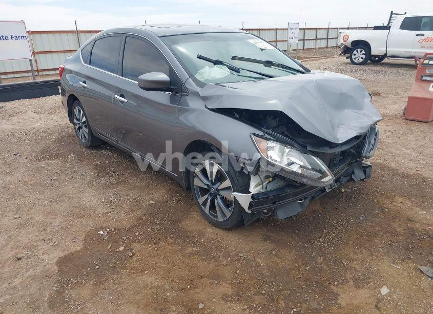 2019 Nissan Sentra SV (VIN 3N1AB7AP7KY411992) main photo
