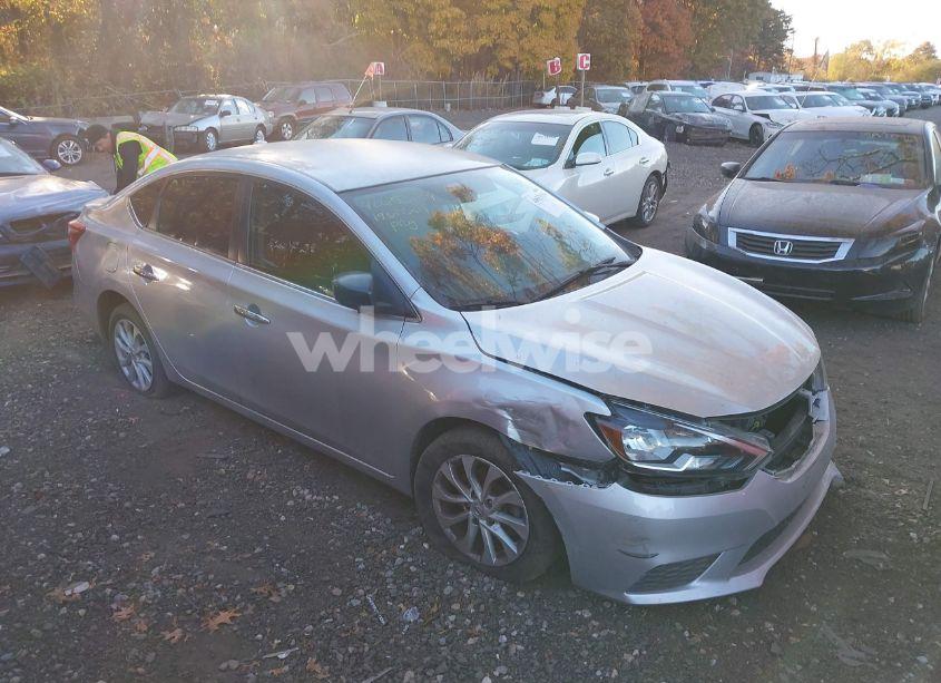 Photo 13 of 2019 Nissan Sentra SV (VIN 3N1AB7AP7KY434155)