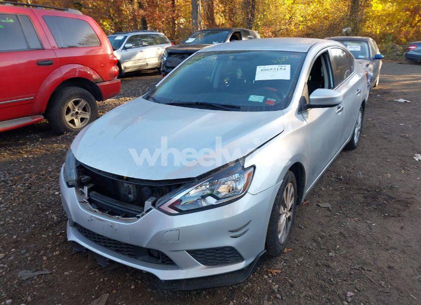 Photo 6 of 2019 Nissan Sentra SV (VIN 3N1AB7AP7KY434155)