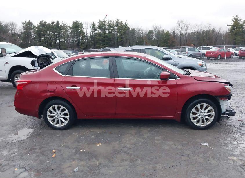 Photo 13 of 2019 Nissan Sentra SV (VIN 3N1AB7AP7KY441641)