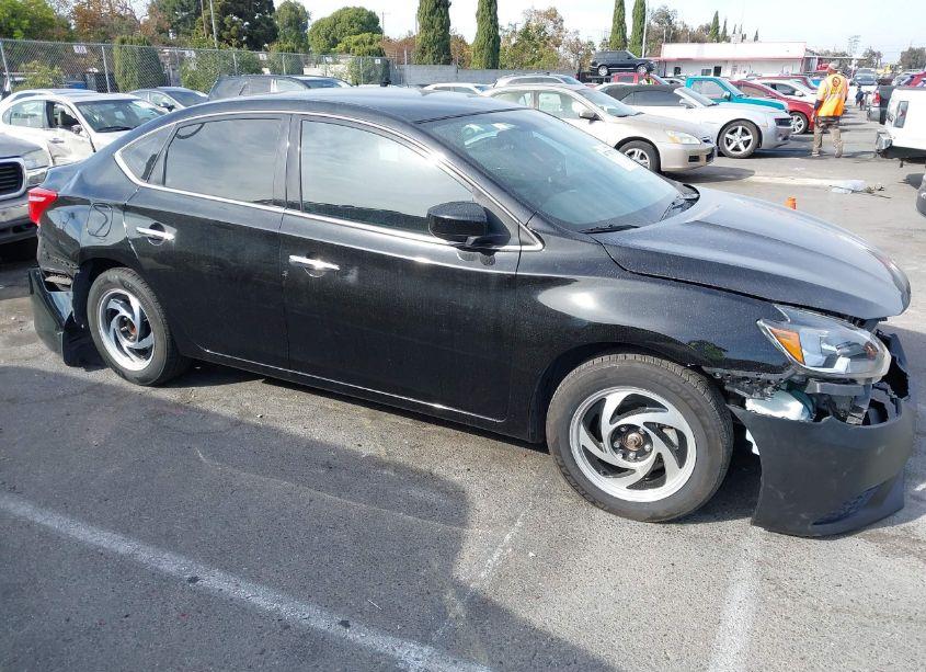 2019 Nissan Sentra S (VIN 3N1AB7AP7KY449741) main photo