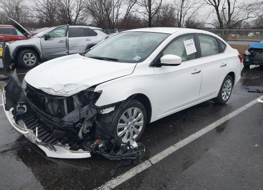 Photo 2 of 2019 Nissan Sentra S (VIN 3N1AB7AP7KY452672)