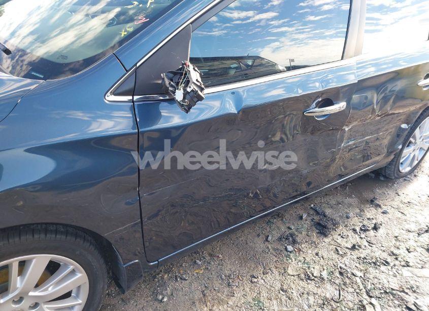 Photo 6 of 2013 Nissan Sentra SL (VIN 3N1AB7AP8DL694368)