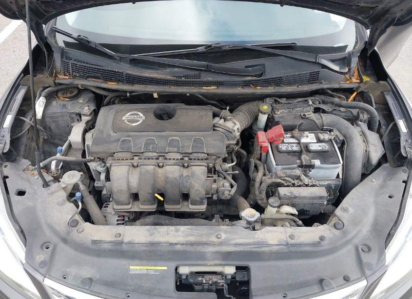 Photo 10 of 2013 Nissan Sentra SR (VIN 3N1AB7AP8DL709435)