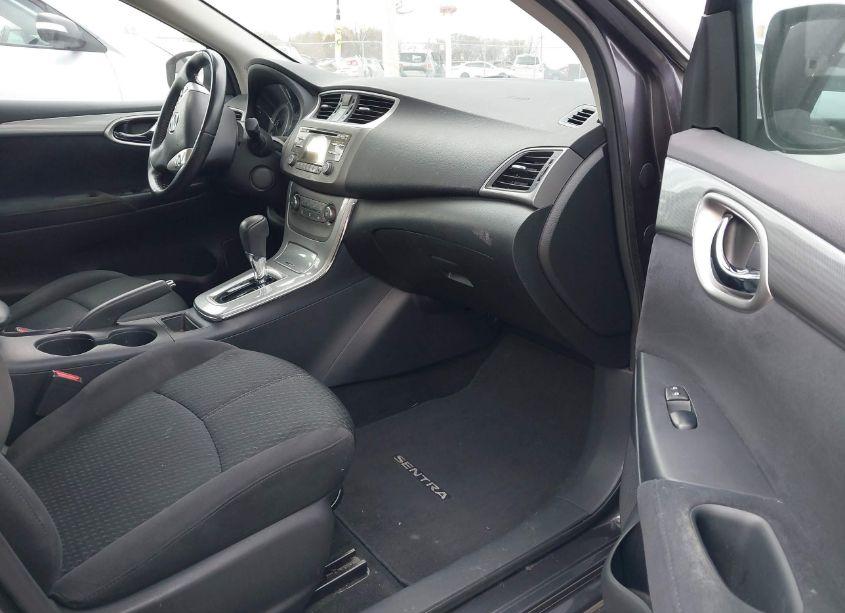 Photo 5 of 2013 Nissan Sentra SR (VIN 3N1AB7AP8DL709435)