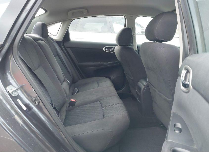 Photo 8 of 2013 Nissan Sentra SR (VIN 3N1AB7AP8DL709435)