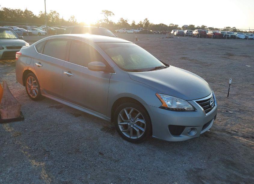 2013 Nissan Sentra SR (VIN 3N1AB7AP8DL712206) main photo