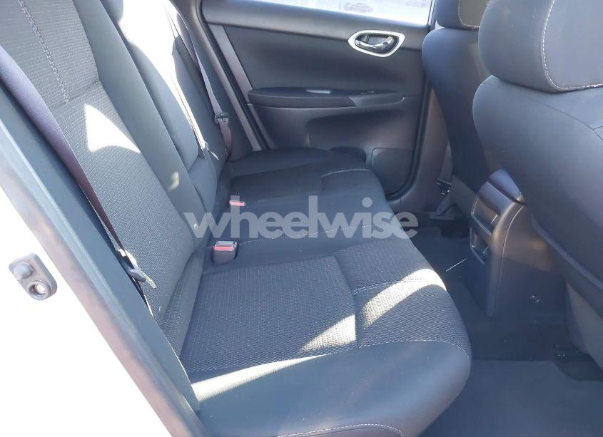Photo 8 of 2014 Nissan Sentra S (VIN 3N1AB7AP8EY212146)