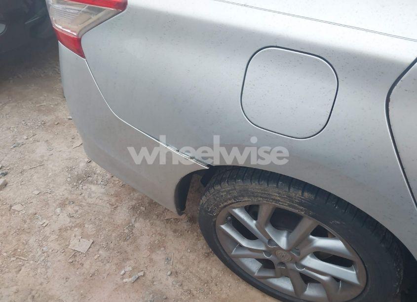 Photo 6 of 2014 Nissan Sentra SR (VIN 3N1AB7AP8EY240335)