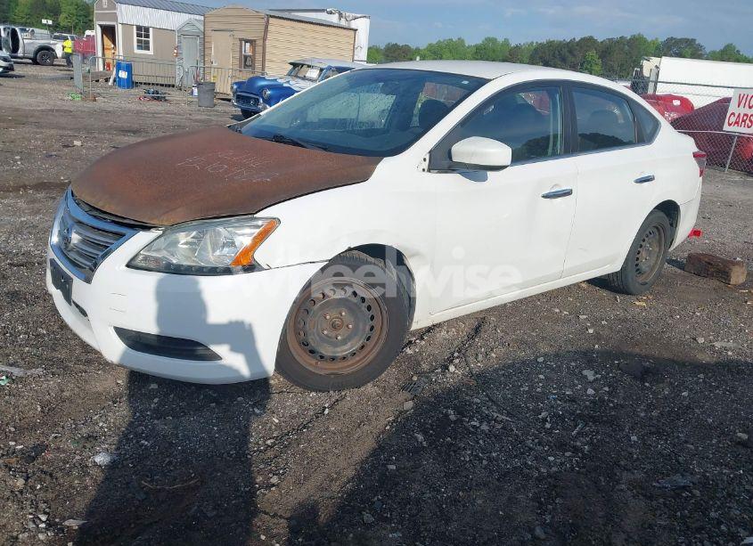 Photo 2 of 2014 Nissan Sentra FE+ S/FE+ SV/S/SL/SR/SV (VIN 3N1AB7AP8EY241405)
