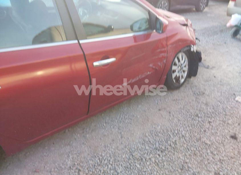 Photo 13 of 2014 Nissan Sentra FE+ S/FE+ SV/S/SL/SR/SV (VIN 3N1AB7AP8EY248841)