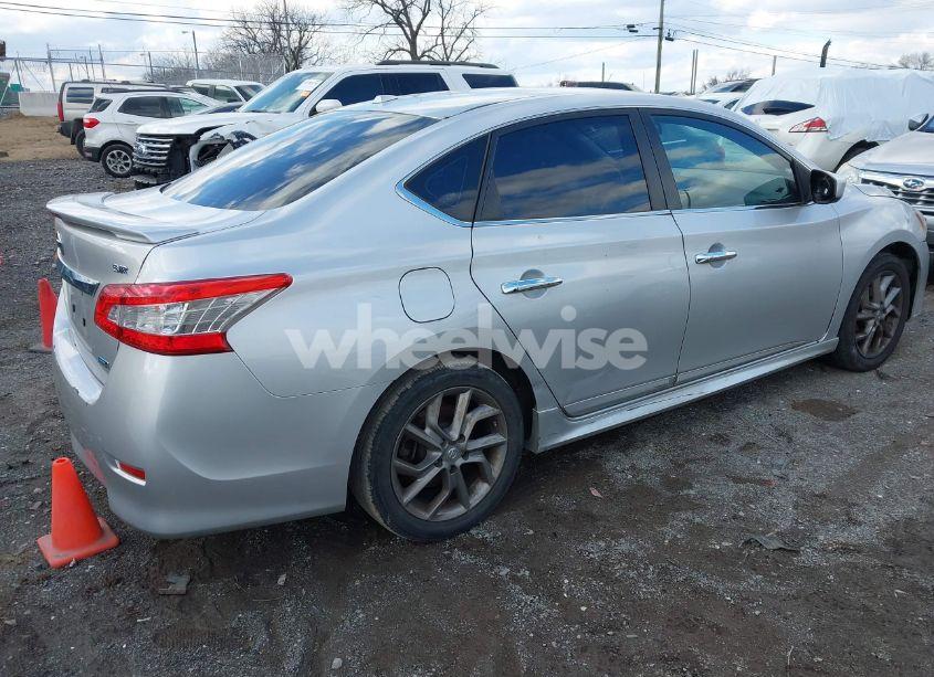 Photo 4 of 2014 Nissan Sentra SR (VIN 3N1AB7AP8EY256258)