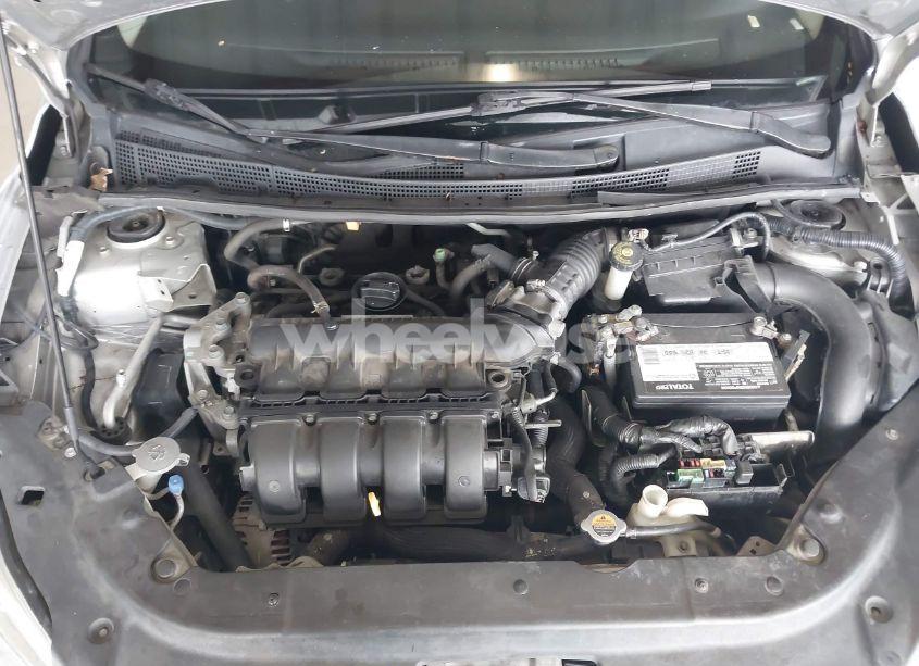 Photo 10 of 2014 Nissan Sentra FE+ S/FE+ SV/S/SL/SR/SV (VIN 3N1AB7AP8EY257412)