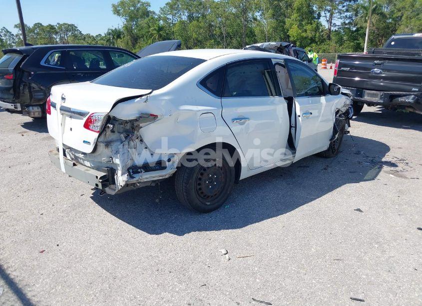 Photo 4 of 2014 Nissan Sentra S (VIN 3N1AB7AP8EY274016)