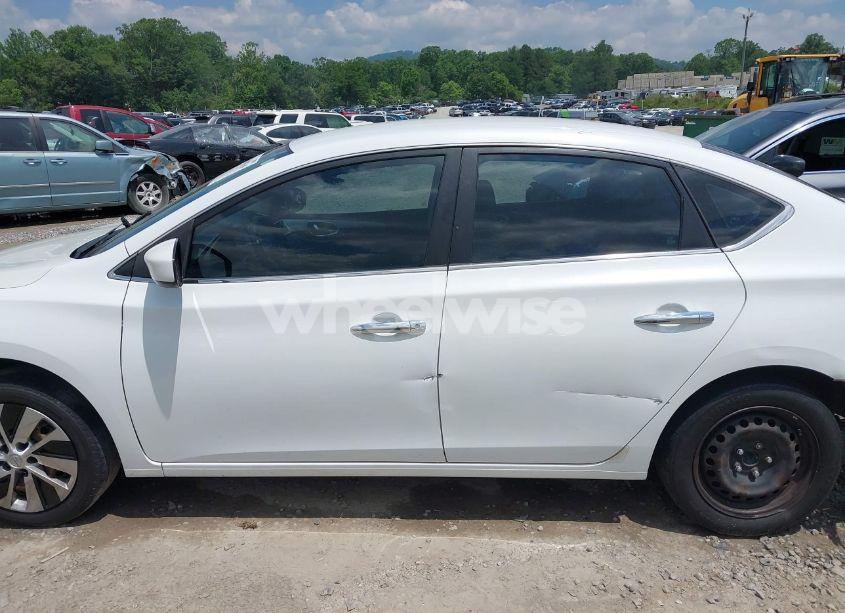 Photo 14 of 2014 Nissan Sentra FE+ S/FE+ SV/S/SL/SR/SV (VIN 3N1AB7AP8EY287378)