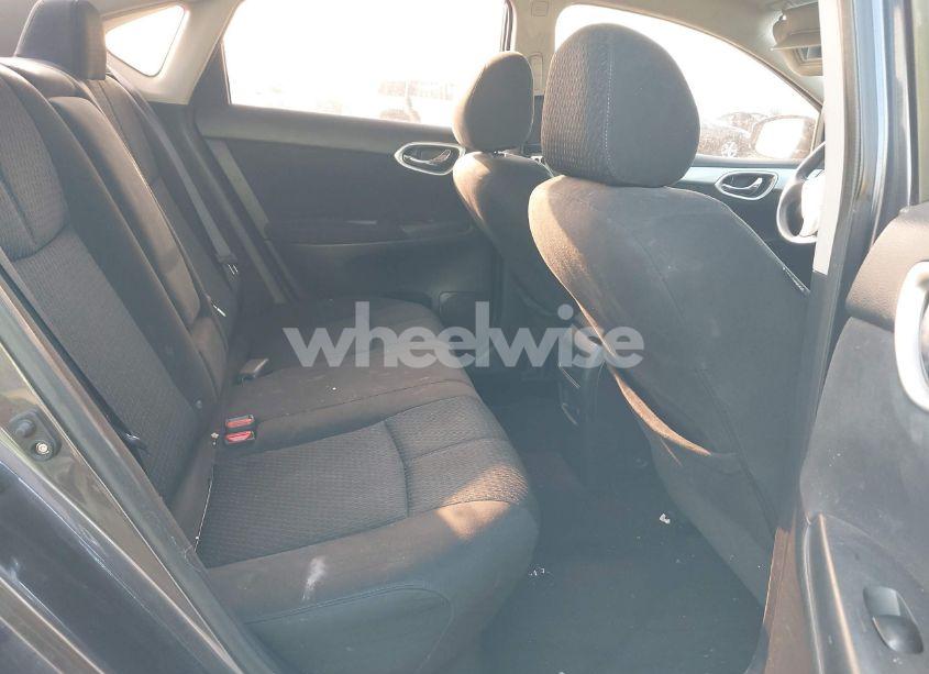 Photo 8 of 2014 Nissan Sentra SR (VIN 3N1AB7AP8EY307967)