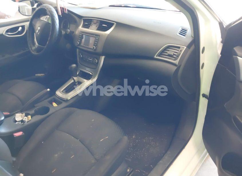 Photo 5 of 2014 Nissan Sentra SR (VIN 3N1AB7AP8EY321321)