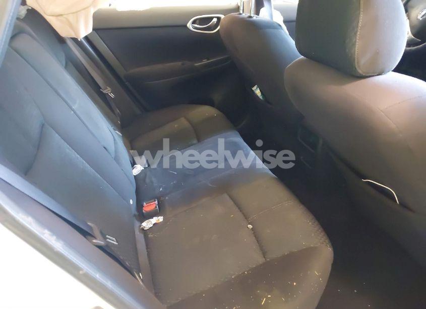 Photo 8 of 2014 Nissan Sentra SR (VIN 3N1AB7AP8EY321321)