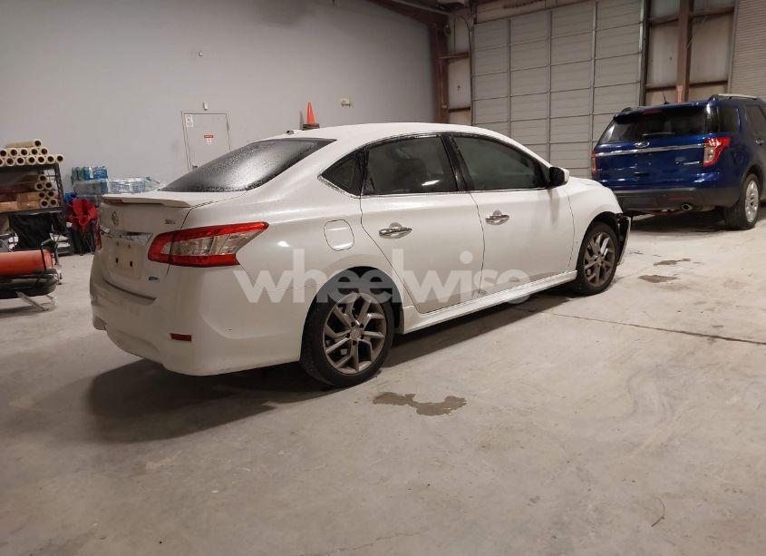 Photo 4 of 2014 Nissan Sentra SR (VIN 3N1AB7AP8EY324901)