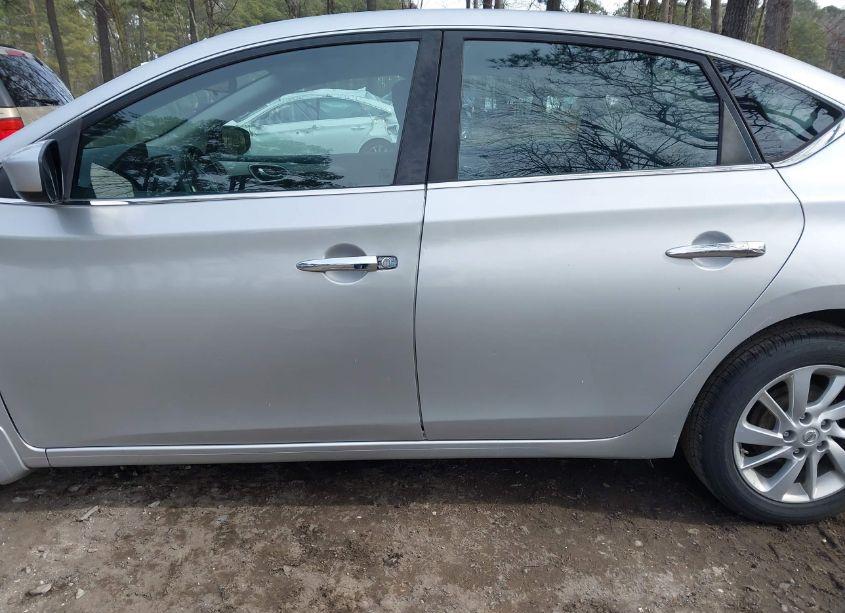 Photo 6 of 2014 Nissan Sentra SV (VIN 3N1AB7AP8EY338040)