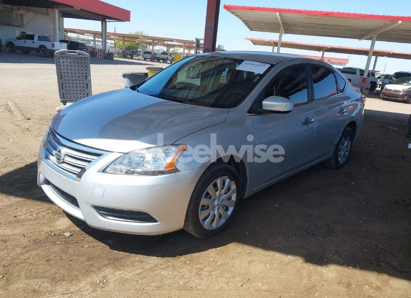 Photo 2 of 2015 Nissan Sentra (VIN 3N1AB7AP8FL630818)