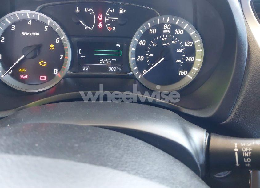 Photo 7 of 2015 Nissan Sentra (VIN 3N1AB7AP8FL630818)