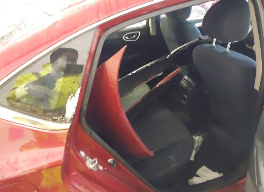 Photo 8 of 2015 Nissan Sentra FE+ S/S/SL/SR/SV (VIN 3N1AB7AP8FL651068)