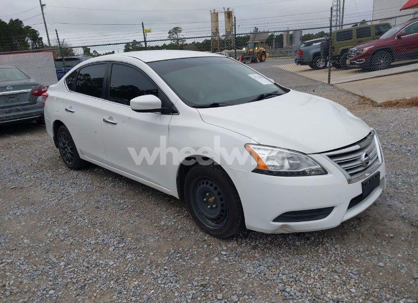2015 Nissan Sentra FE+ S/S/SL/SR/SV (VIN 3N1AB7AP8FL652480) main photo