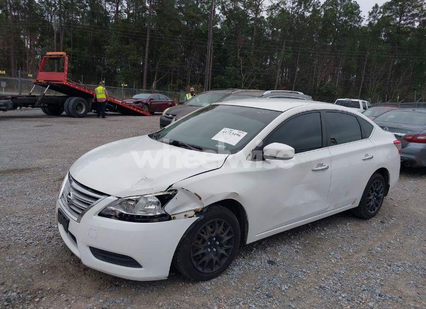 Photo 2 of 2015 Nissan Sentra FE+ S/S/SL/SR/SV (VIN 3N1AB7AP8FL652480)