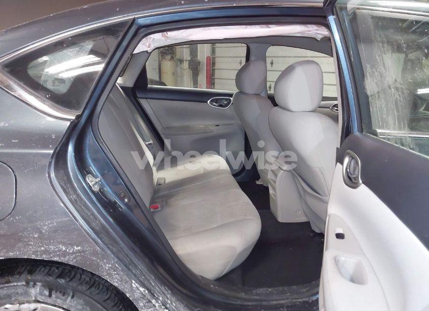 Photo 8 of 2015 Nissan Sentra SV (VIN 3N1AB7AP8FY279864)