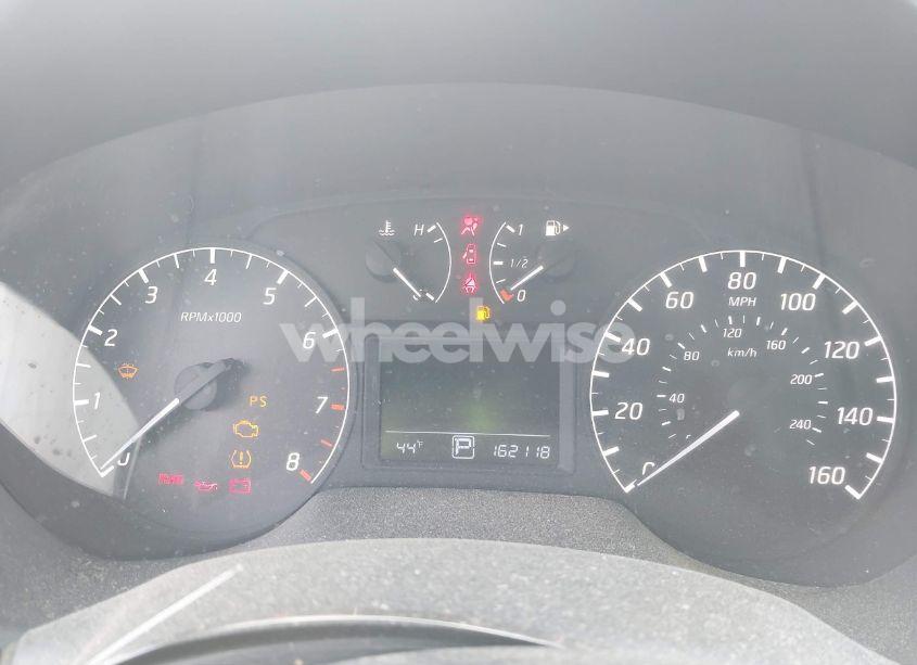 Photo 7 of 2015 Nissan Sentra S (VIN 3N1AB7AP8FY281629)