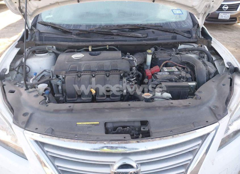 Photo 10 of 2015 Nissan Sentra S (VIN 3N1AB7AP8FY283932)