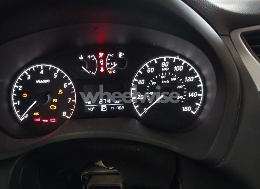 Photo 7 of 2015 Nissan Sentra S (VIN 3N1AB7AP8FY284143)