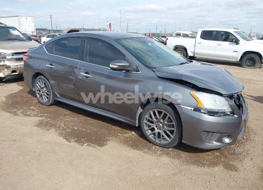 2015 Nissan Sentra SR (VIN 3N1AB7AP8FY295207) main photo