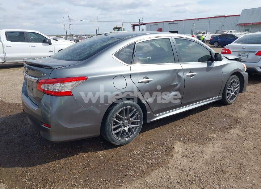 Photo 4 of 2015 Nissan Sentra SR (VIN 3N1AB7AP8FY295207)