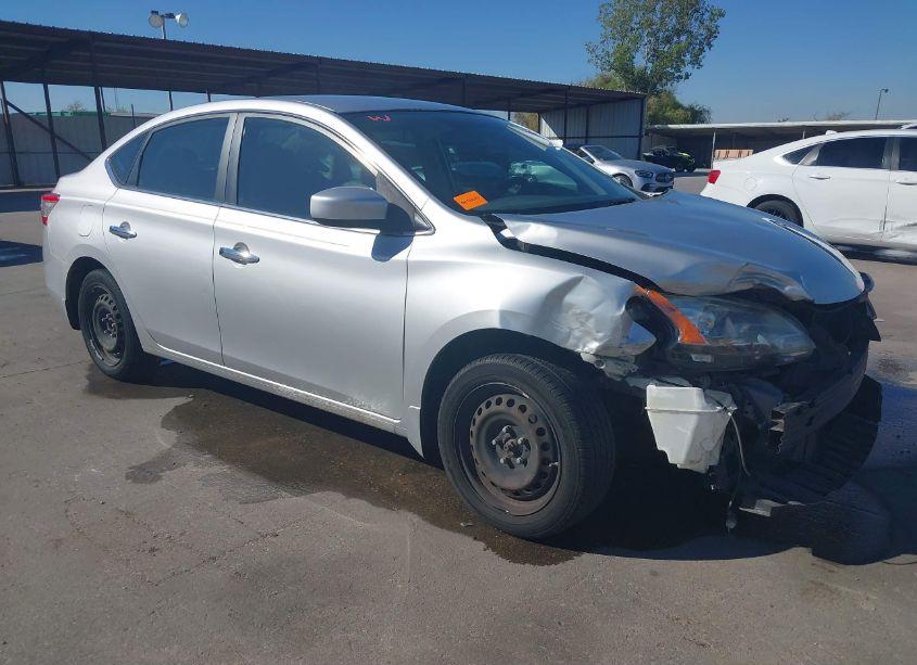 2015 Nissan Sentra S (VIN 3N1AB7AP8FY307520) main photo