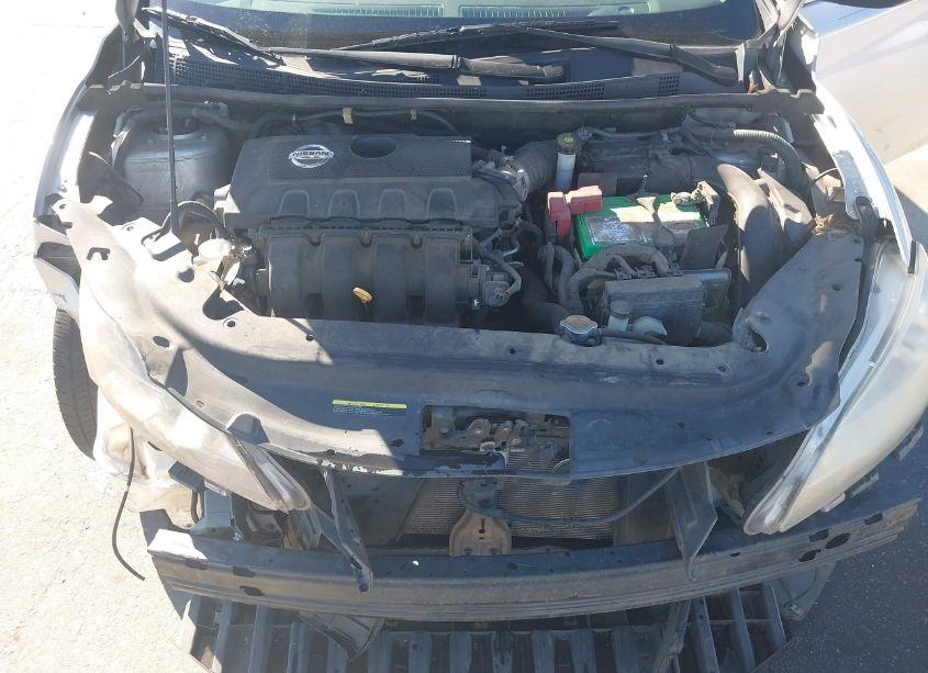Photo 10 of 2015 Nissan Sentra S (VIN 3N1AB7AP8FY307520)