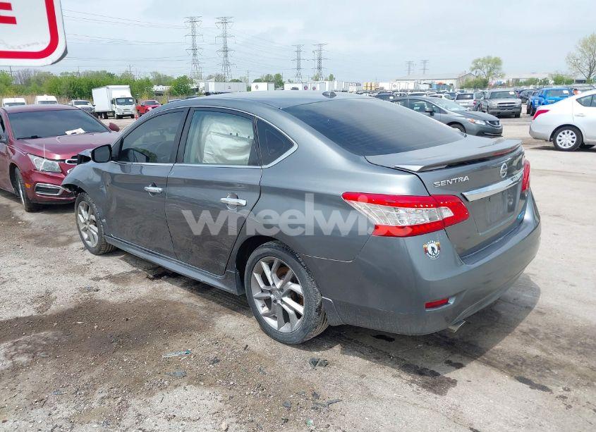 Photo 3 of 2015 Nissan Sentra SR (VIN 3N1AB7AP8FY335737)