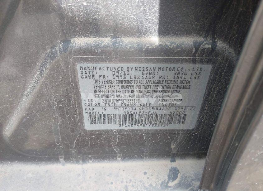 Photo 9 of 2015 Nissan Sentra SR (VIN 3N1AB7AP8FY335737)