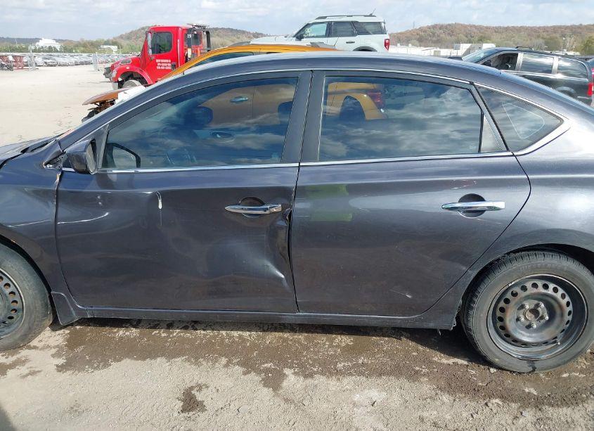 Photo 14 of 2015 Nissan Sentra SV (VIN 3N1AB7AP8FY341666)