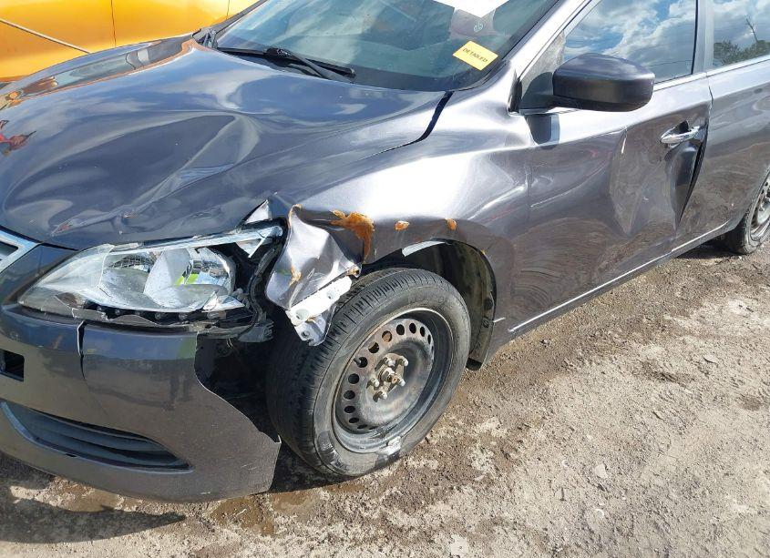 Photo 6 of 2015 Nissan Sentra SV (VIN 3N1AB7AP8FY341666)